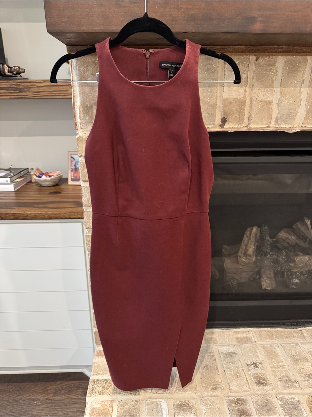 Banana Republic Sleeveless Sheath Dress - Wine